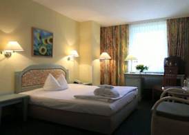 Landhotel Potsdam 4