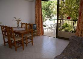 Apartamentos BELLA MARÍA 3