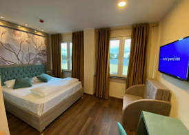 Hotel Grand Inn 5