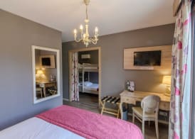 Hôtel l'Aragon à 50m de la cité de Carcassonne 3