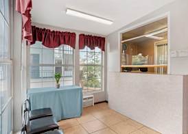 Econo Lodge Tallahassee Downtown - University 2