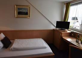 Berghotel Zollersteighof 3