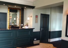 Royal Hotel, Bar & Grill 3