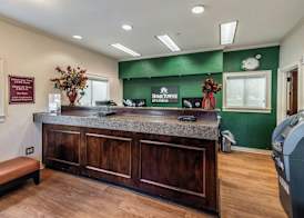 HomeTowne Studios by Red Roof Orlando South 2