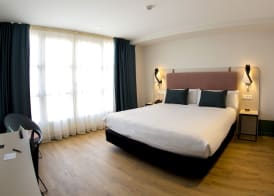Hotel Plaza De La Paz 4