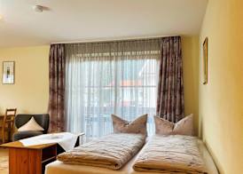 Landhotel Guglhupf 3