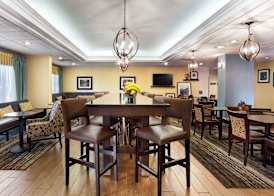 Hampton Inn Morganton 3