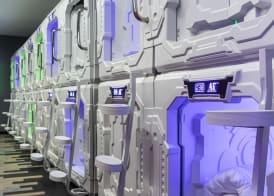 Art Seven Hostel Capsules 5