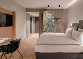 Hotel the YARD Berlin 5