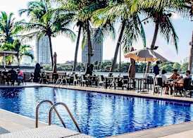 Maroko Bayshore Suites 4