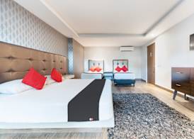 hotel 202 2