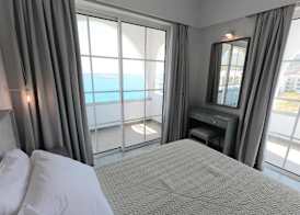 ALOS SUITES ex-Possirama Bay aparts 2