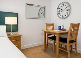 Edinburgh Aparthotel 5