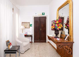 Residence Ca' Foscolo 5