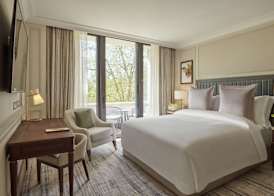 Jumeirah Carlton Tower London 5