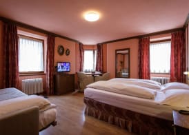 Hotel Compagnoni 5