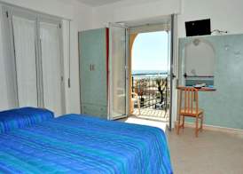 Hotel Holiday Beach 5