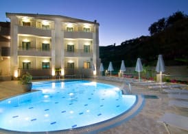 Amalia Apartments-Suites 2