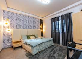 Lighthouse Signature Suites 4