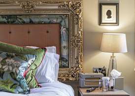 The Kings Arms and Royal Hotel, Godalming, Surrey - The Coaching Inn Group 3