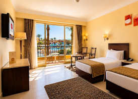 Regency Plaza Aqua Park and Spa Resort 5