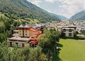 miaflor Familien- & Aktivresort 2