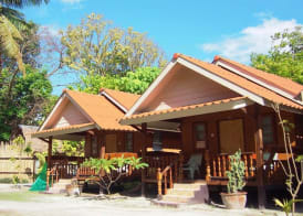 Coco Beach Bungalows 4