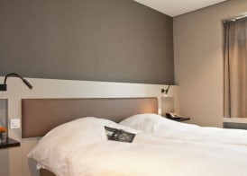 Castelnou Aparthotel 5