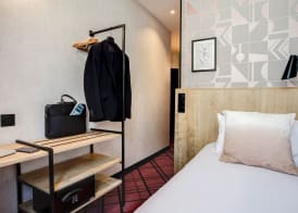 Republik Hotel 5