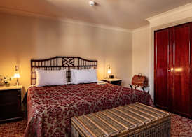 Hadley's Orient Hotel 5