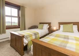 Stanley Lodge Farmhouse 5