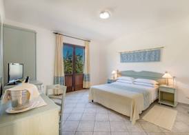 HOTEL BIDERROSA 5