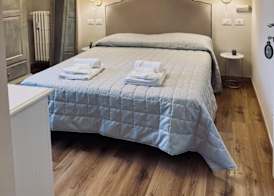 B&B La Boutique by Rjgal - Duomo View Rooms 3