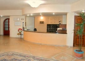 Hotel Akrabello 2