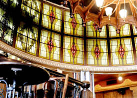 Queen Hotel 4