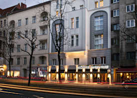 Sir Savigny Hotel 3