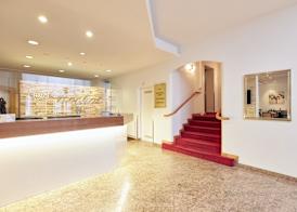 Central City Hotel Rochat 3