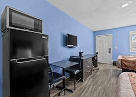 American Executive Inn Mesa 5