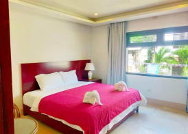 El Nido Beach Hotel 2