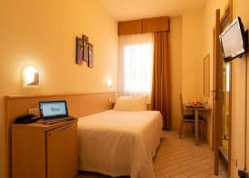 Hotel Mirandola 5