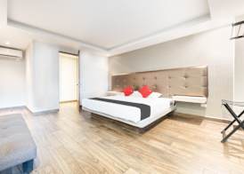 hotel 202 5