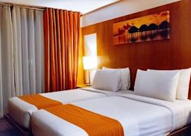 Crown Regency Beach Resort 3