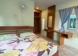 Ibiza Beach Resort 2