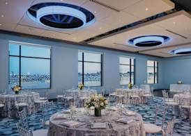 Aloft by Marriott Boston Seaport District 3
