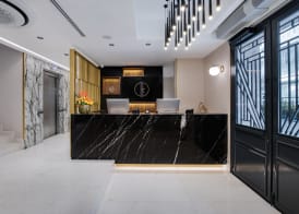 Gleam Collection Hotel 2