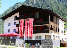 first mountain Hotel Montafon 3