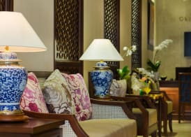 Oriental Suites Hotel & Spa 5