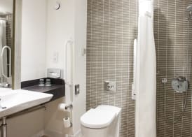 Holiday Inn LINCOLN by IHG 3