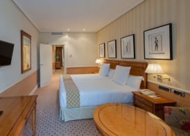 Melia Recoletos 5