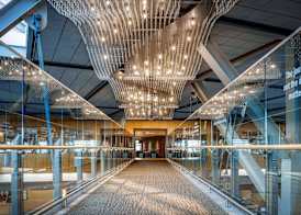 Fairmont Vancouver Airport In-Terminal Hotel 2